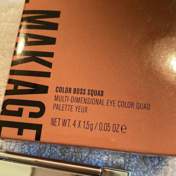 IL MAKIAGE Color Boss Squad Multi Dimensional Eye Color Quad Eyeshadow Palette - Picture 5 of 5